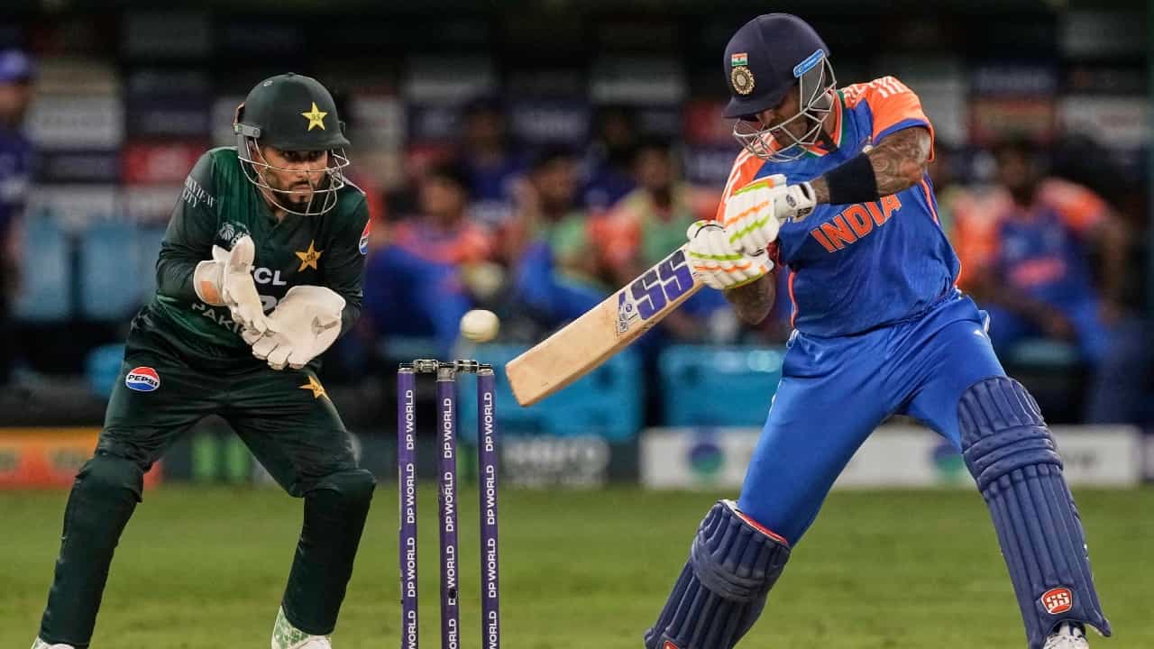 Asia Cup 2025: സൂപ്പർ ഫോറിൽ ഇന്ത്യ ഇന്ന് പാകിസ്താനെതിരെ; ഇരുടീമുകൾക്കും അഭിമാനപ്രശ്നം