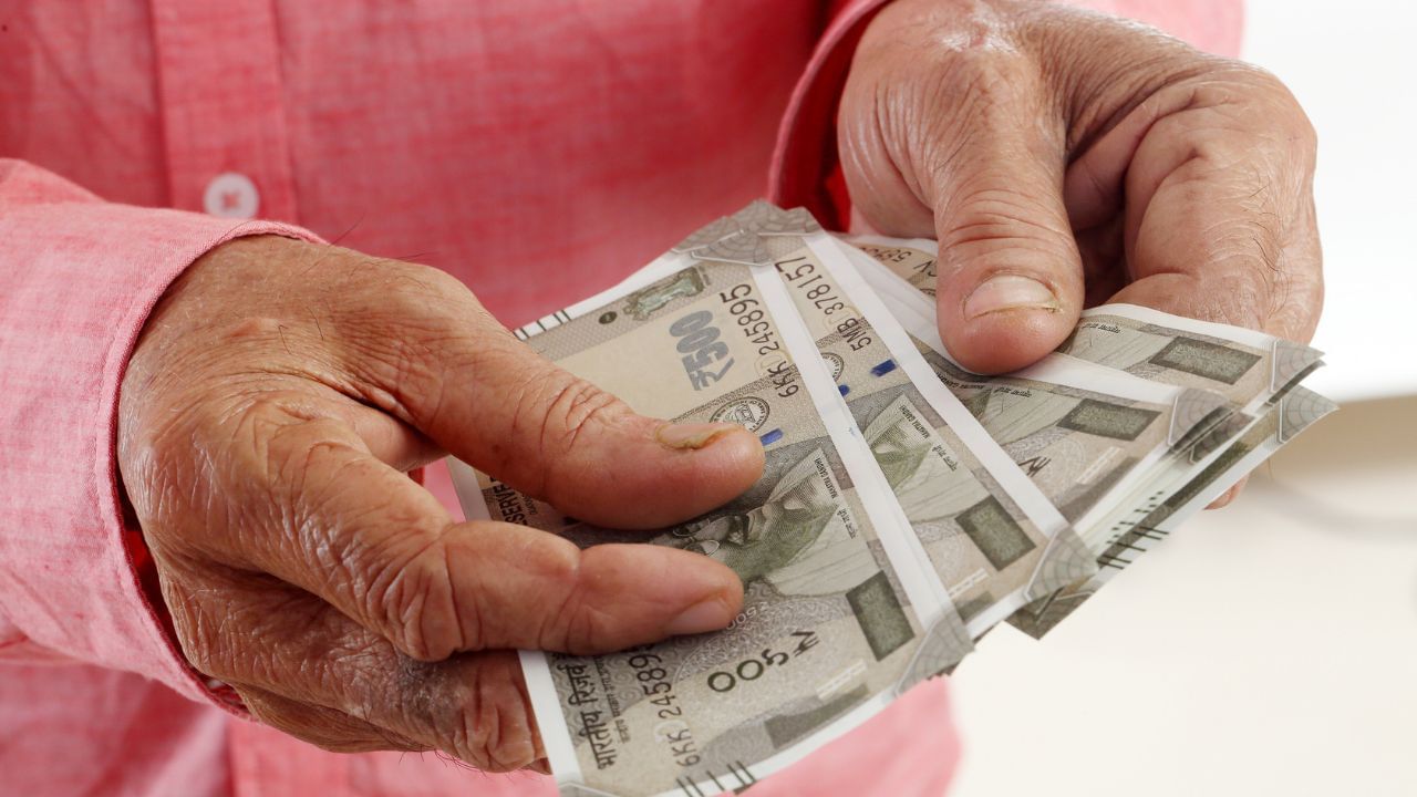 2024ല്‍ 12,500 കോടി ഡോളറാണ് ഇന്ത്യ ലോകത്ത് നിന്ന് പണപ്പിരിവായി നേടിയത്. ഇതില്‍ ഭൂരിഭാഗവും ഗള്‍ഫില്‍ നിന്നുള്ളതാണ്. 2025 അവസാനത്തിലും ഇതേ സ്ഥിതി തുടരുകയാണെങ്കില്‍ പണപ്പിരിവ് റെക്കോഡിലേക്ക് എത്തുമെന്നാണ് വിവരം.