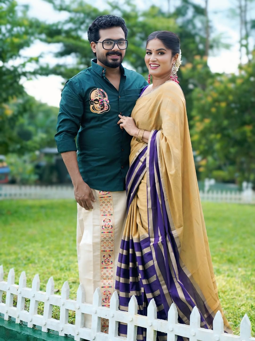 സാമ്പത്തികമായി ഡൗൺ ആയി. ബി​ഗ് ബോസിലേക്ക് പോകുന്നതിനു മുൻപ്  ഫണ്ടെല്ലാം തീർന്നു. പുള്ളിക്ക് ആകെ ഭ്രാന്തായി. എന്നാൽ രണ്ട് ദിവസം കഴിഞ്ഞ് ബി​ഗ് ബോസിലേക്ക് വൈൽഡ് കാർഡ് എൻട്രിയായി ജിഷിന് അവസരം ലഭിച്ചുവെന്നാണ് അമേയ പറയുന്നത്.