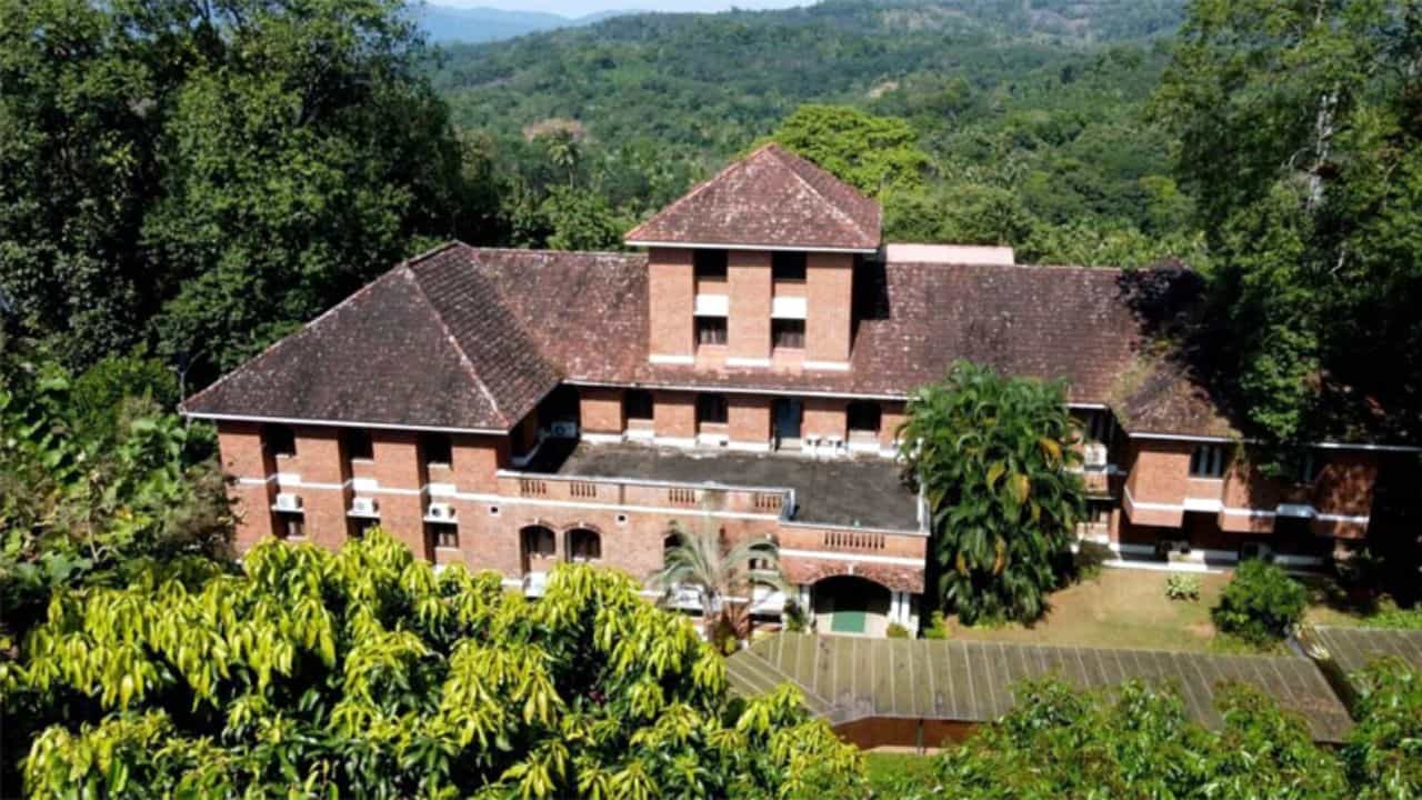 KFRI Recruitment 2025: കേരള ഫോറസ്റ്റ് റിസർച്ച് ഇൻസ്റ്റിറ്റ്യൂട്ടിൽ അവസരം; 79,600 രൂപ ശമ്പളം, വിശദവിവരങ്ങൾ അറിയാം