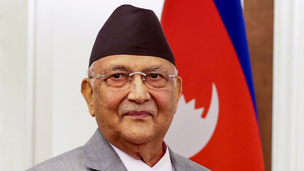 KP Sharma Oli: ആളിക്കത്തി ജെന്‍ സി പ്രക്ഷോഭം; നേപ്പാള്‍ പ്രധാനമന്ത്രി കെപി ശര്‍മ ഒലി രാജിവച്ചു