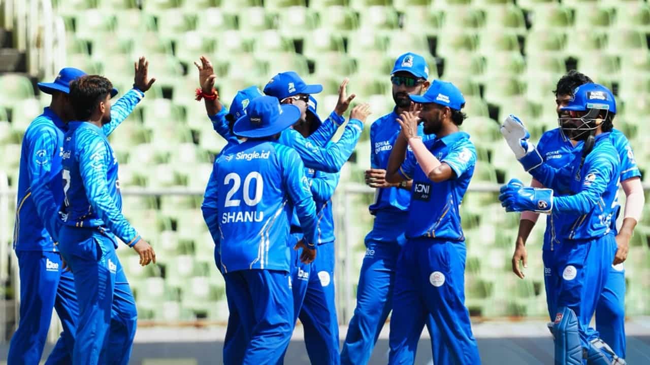 KCL 2025: സല്മാന് ഇല്ലാത്ത കാലിക്കറ്റിനെതിരെ സഞ്ജുവില്ലാത്ത കൊച്ചിക്ക് 166 റണ്സ് വിജയലക്ഷ്യം KCL 2025: സല്മാന് ഇല്ലാത്ത കാലിക്കറ്റിനെതിരെ സഞ്ജുവില്ലാത്ത കൊച്ചിക്ക് 166 റണ്സ് വിജയലക്ഷ്യം