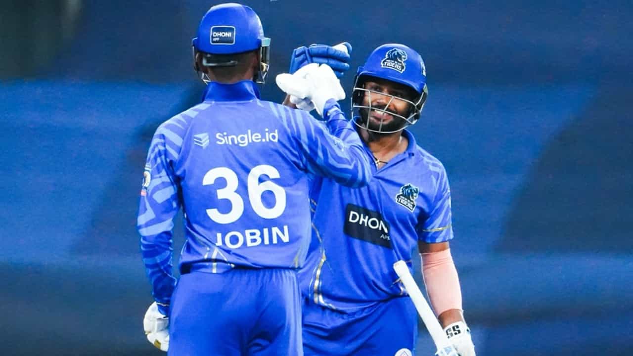 KCL 2025: സഞ്ജുവില്ലെങ്കിലും കൊച്ചിക്ക് സീനില്ല; കാലിക്കറ്റിനെ തകര്ത്തുവിട്ടു KCL 2025: സഞ്ജുവില്ലെങ്കിലും കൊച്ചിക്ക് സീനില്ല; കാലിക്കറ്റിനെ തകര്ത്തുവിട്ടു