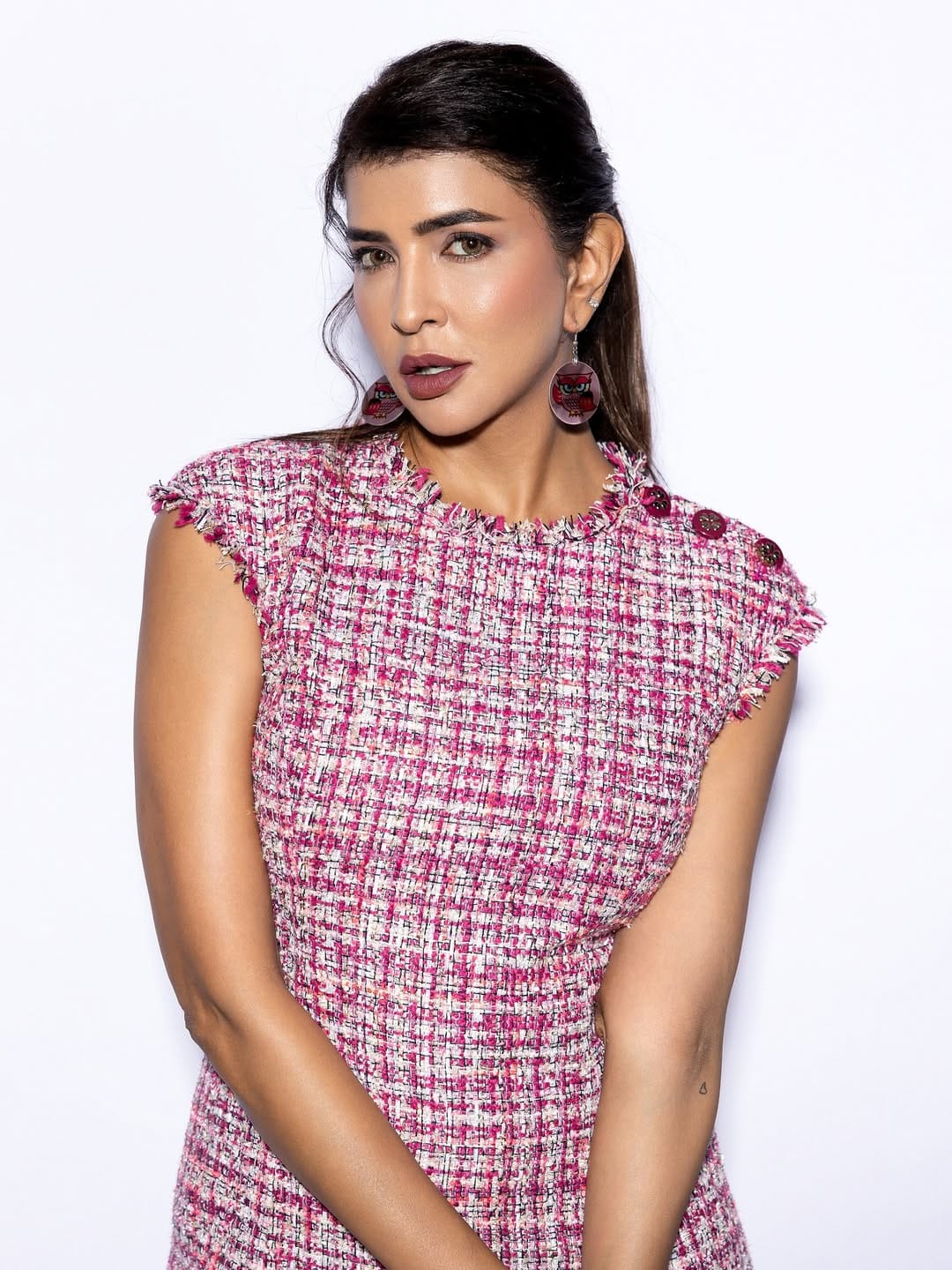 ഇതിനിടെയിൽ സ്ത്രീകൾ നേരിടുന്ന വിവേചനത്തെ കുറിച്ച് സംസാരിച്ച നടി ഒരു സൂപ്പർതാരത്തിന്റെ ഭാര്യക്ക് വിവാഹമോചനത്തിനു പിന്നാലെ സിനിമ നിഷേധിക്കപ്പെട്ടതിനേക്കുറിച്ചും സംസാരിച്ചിരുന്നു. ഇതിനു പിന്നാലെ ആ നടി സാമന്തയാണെന്ന അഭ്യൂഹങ്ങളുയർന്നു. 