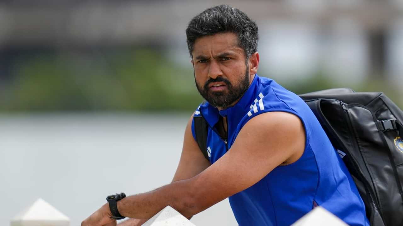 Karun Nair: ഒരു മലയാളി പോകുമ്പോൾ മറ്റൊരു മലയാളി ടീമിലേക്ക്; കരുൺ നായർക്ക് പകരം ടീമിലെത്തുക ഈ താരം Karun Nair: ഒരു മലയാളി പോകുമ്പോൾ മറ്റൊരു മലയാളി ടീമിലേക്ക്; കരുൺ നായർക്ക് പകരം ടീമിലെത്തുക ഈ താരം