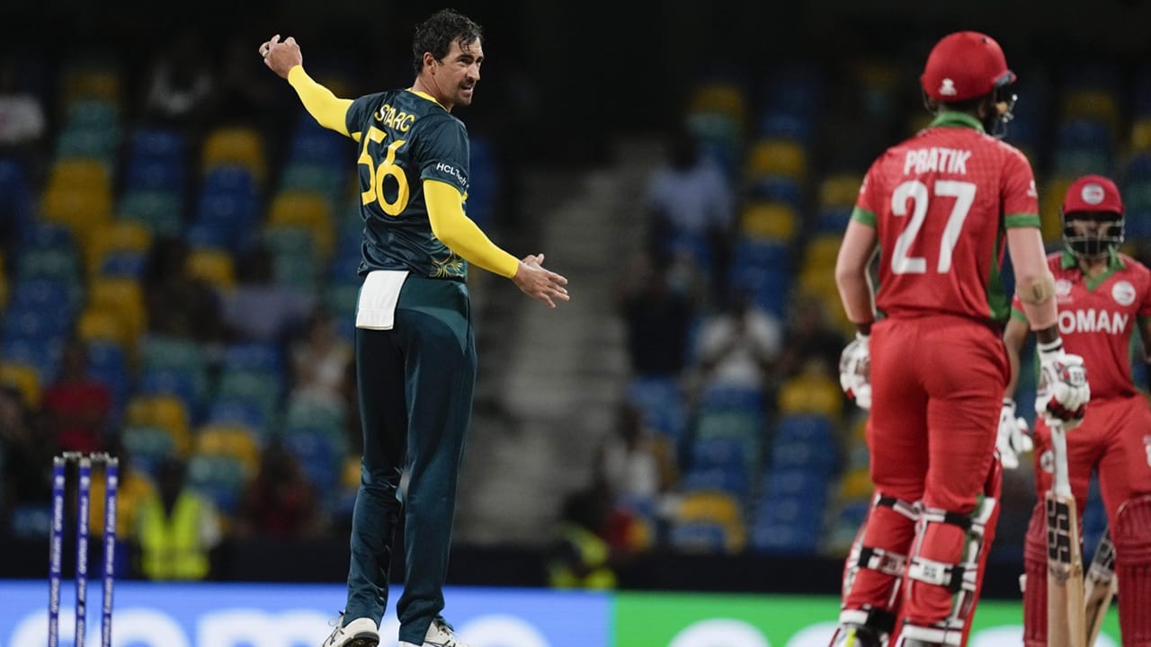 കഴിഞ്ഞ ലോകകപ്പിലാണ് സ്റ്റാര്‍ക്ക് അവസാനമായി ഓസ്‌ട്രേലിയക്ക് വേണ്ടി ടി20യില്‍ കളിച്ചത്. അടുത്ത ലോകകപ്പിന് ഏതാണ്ട് ആറു മാസം മാത്രം ബാക്കിനില്‍ക്കെയാണ് സ്റ്റാര്‍ക്കിന്റെ അപ്രതീക്ഷിത തീരുമാനം (Image Credits: PTI)