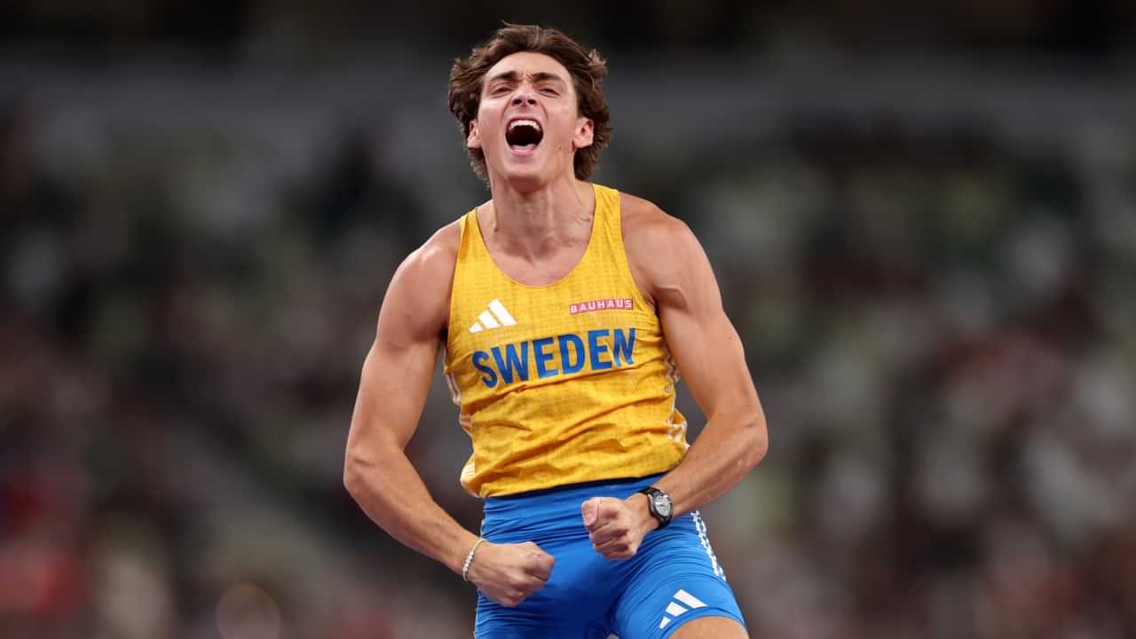 Mondo Duplantis: കരിയറിലെ 14ആമത് ലോക റെക്കോർഡ്; പോൾവാൾട്ടിൽ 6.30 മീറ്റർ ചാടി സ്വർണം കൊയ്ത് മോൺഡോ ഡുപ്ലാൻ്റിസ് Mondo Duplantis: കരിയറിലെ 14ആമത് ലോക റെക്കോർഡ്; പോൾവാൾട്ടിൽ 6.30 മീറ്റർ ചാടി സ്വർണം കൊയ്ത് മോൺഡോ ഡുപ്ലാൻ്റിസ്