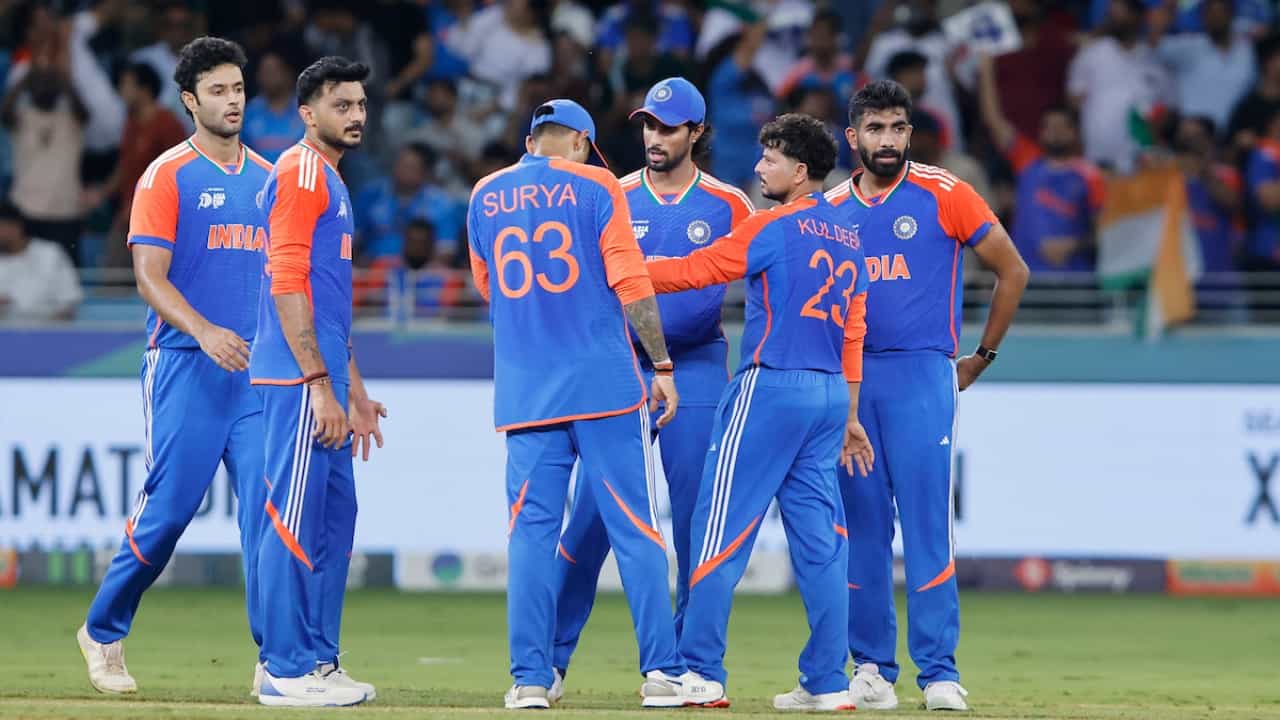 Asia Cup 2025: എല്ലാം വളരെ പെട്ടെന്നായിരുന്നു; സ്പിൻ കുരുക്കിൽ തകർന്നടിഞ്ഞ് പാകിസ്താൻ