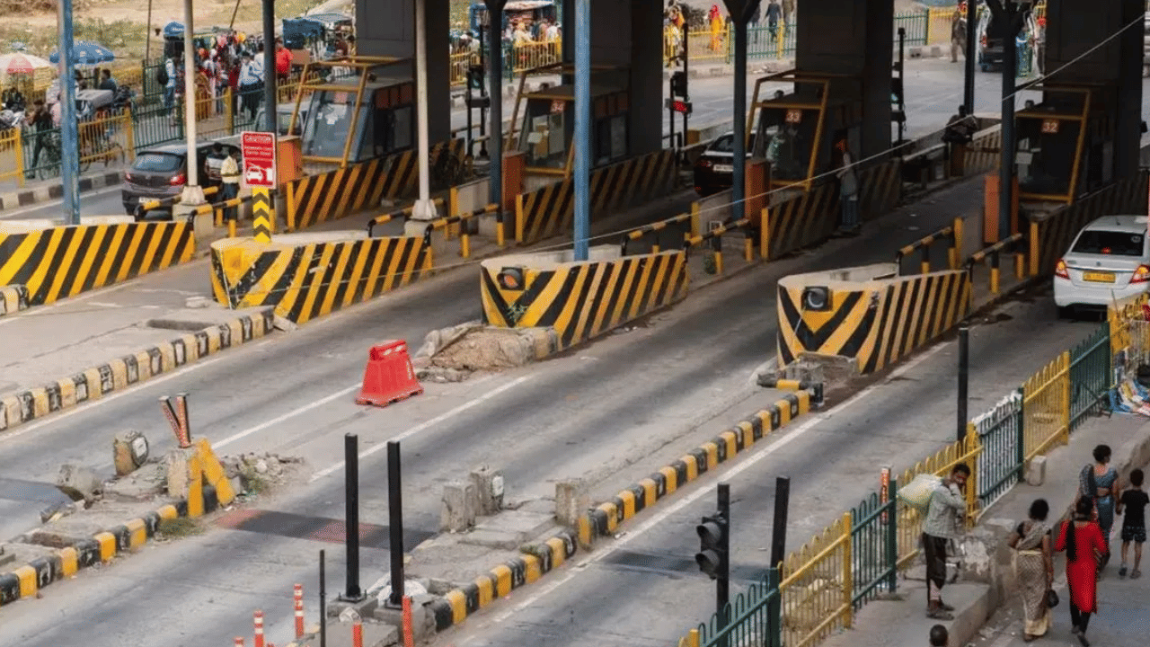 Paliyekkara Toll Plaza: പാലിയേക്കരയിൽ തിങ്കളാഴ്ച മുതൽ ടോൾ പിരിവ്; നിരക്കുകൾ ഇങ്ങനെ....