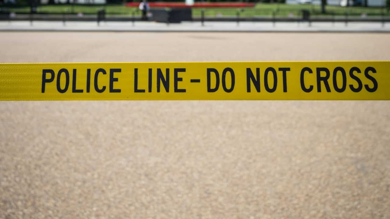 Wayanad: കുഴൽപ്പണം തട്ടിയെടുക്കാൻ ശ്രമം; വയനാട്ടിൽ പോലീസുകാർക്കെതിരെ കൂട്ട നടപടി