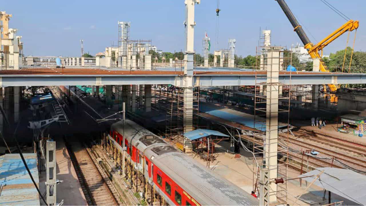 Railway Recruitment 2025: കായിക താരങ്ങൾക്ക് റെയിൽവേയിൽ അവസരം; യോ​ഗ്യത എന്തെല്ലാം?