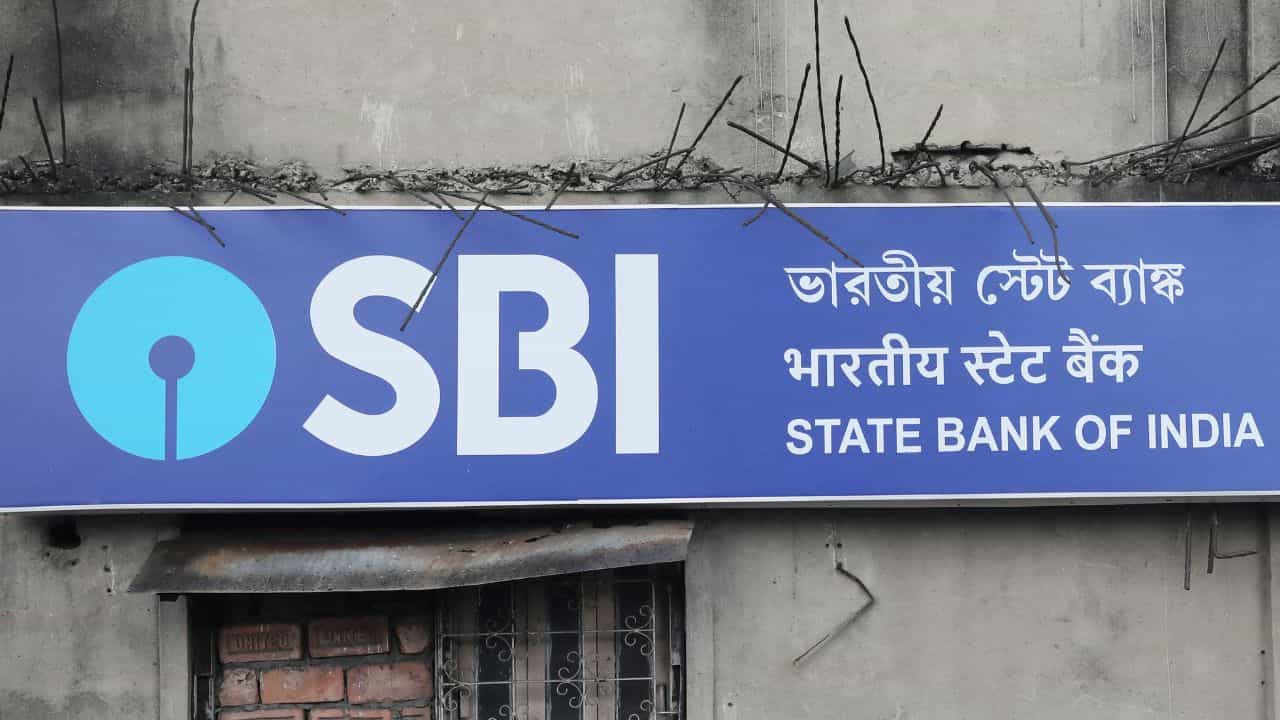 SBI Clerk Prelims 2025: ആകെ ഒഴിവ് 6,589, കാത്തിരിപ്പിന് അവസാനം; എസ്‌ബി‌ഐ പരീക്ഷയുടെ അഡ്മിറ്റ് കാർഡ് ഉടൻ പുറത്ത്