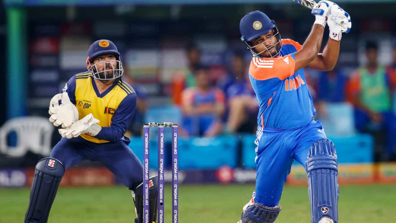 Asia Cup 2025: പുതിയ റോളിലും മികവ് തെളിയിച്ച് സഞ്ജു; ടി20 ലോകകപ്പിൽ പ്രതീക്ഷ വെക്കാമോ?
