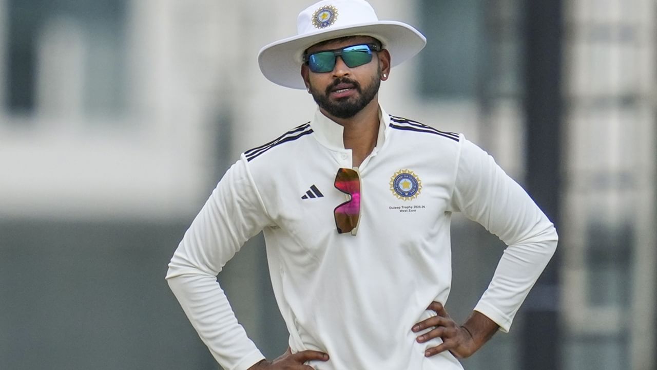 ഓസ്‌ട്രേലിയ എയ്‌ക്കെതിരായ രണ്ട് മത്സരങ്ങളുടെ പരമ്പരയ്ക്കുള്ള ഇന്ത്യന്‍ എ ടീമിനെ പ്രഖ്യാപിച്ചു. ശ്രേയസ് അയ്യരാണ് ക്യാപ്റ്റന്‍ (Image Credits: PTI)