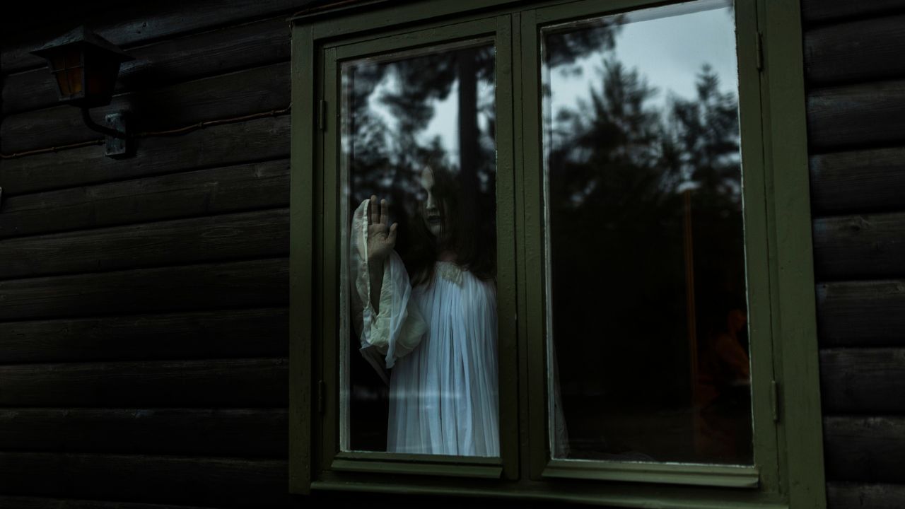 കഴിഞ്ഞ ജന്മത്തില്‍ താന്‍ എന്തായിരുന്നുവെന്ന് അറിയാന്‍ എല്ലാവര്‍ക്കും താത്പര്യമുണ്ടായിരിക്കും. നിങ്ങള്‍ കഴിഞ്ഞ ജന്മത്തില്‍ എന്തായിരുന്നുവെന്ന് അറിയാന്‍ ആഗ്രഹമുണ്ടോ? എങ്കില്‍ തുടര്‍ന്ന് വായിച്ചോളൂ.