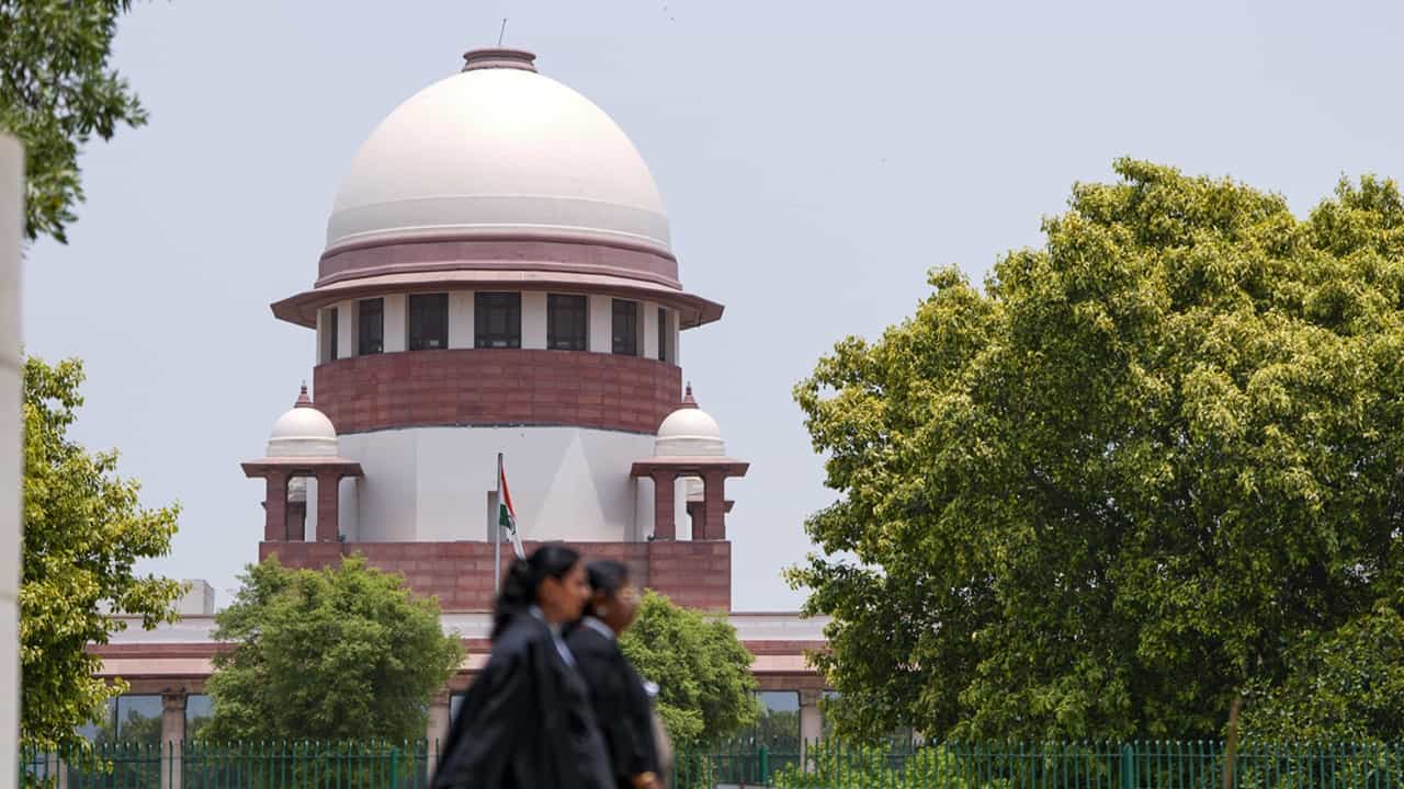 Hindu Succession Case: വിവാഹിതയാകുന്നതോടെ ഹിന്ദു സ്ത്രീകളുടെ ഗോത്രവും മാറുന്നു; സ്വത്തവകാശം ഭര്‍ത്താവിന്റെ കുടുംബത്തിന്‌