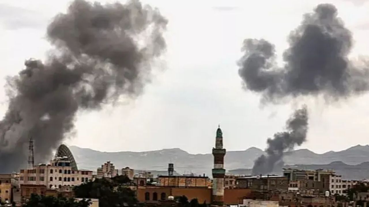 Israel Strikes on Yemen: ഖത്തറിന് പിന്നാലെ യെമനിലും ഇസ്രായേൽ ആക്രമണം; 35 പേർ മരിച്ചു, 131 പേർക്ക് പരിക്ക്
