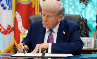 NASA: ചന്ദ്രനിലേക്ക് മനുഷ്യനെ അയക്കാൻ നാസ, ദൗത്യം ഫെബ്രുവരിയിൽ