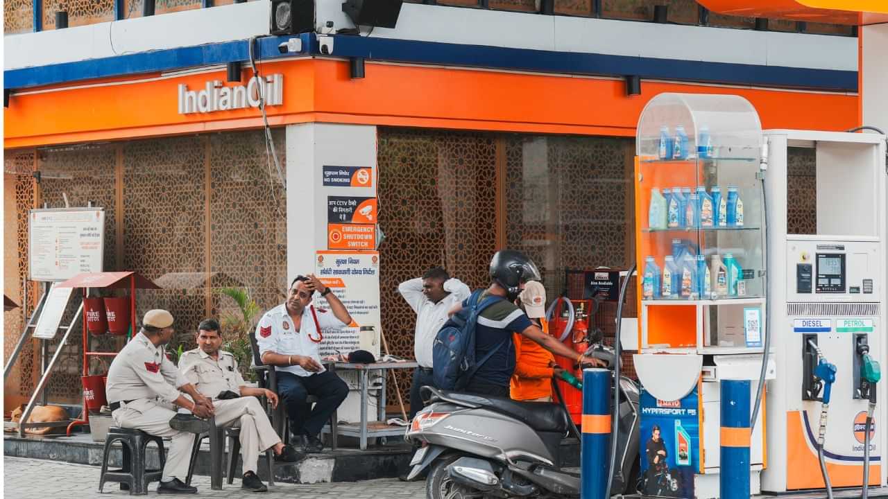 E20 Petrol Policy: ഇ-20 പെട്രോൾ വേണോ വേണ്ടയോ... പൊതുതാൽപര്യ ഹർജി തള്ളി സുപ്രീം കോടതി E20 Petrol Policy: ഇ-20 പെട്രോൾ വേണോ വേണ്ടയോ... പൊതുതാൽപര്യ ഹർജി തള്ളി സുപ്രീം കോടതി