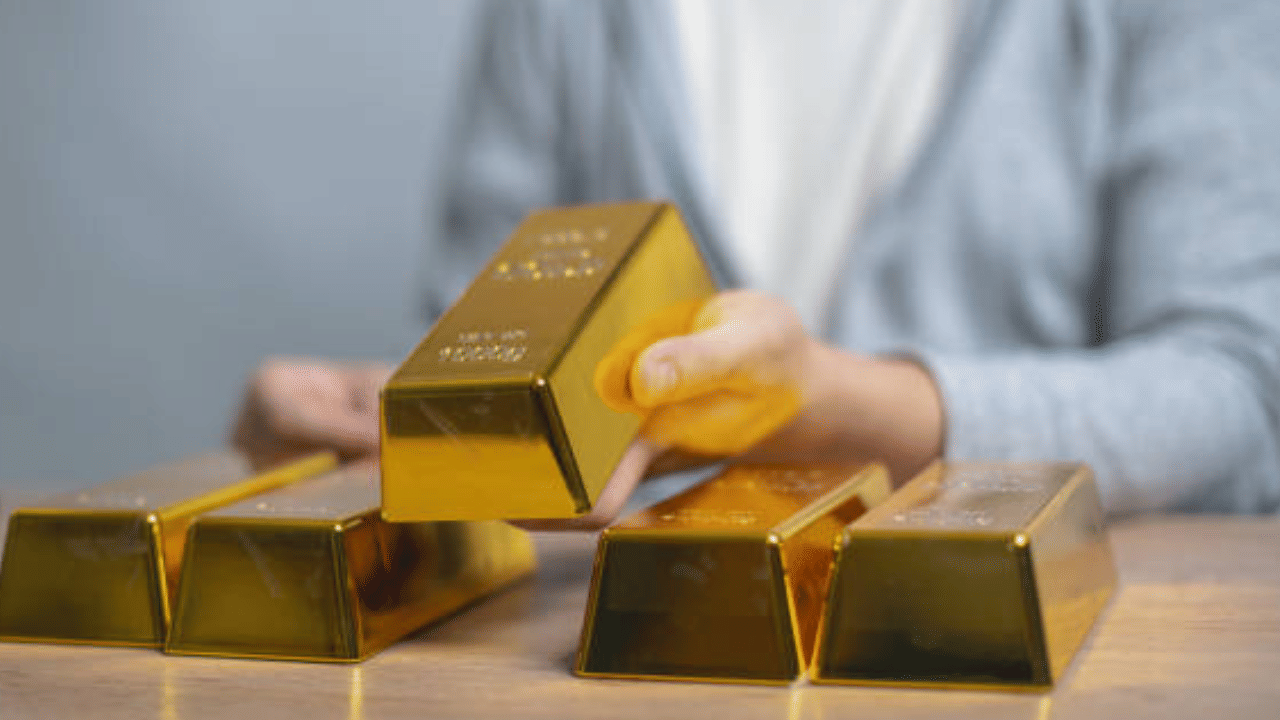 Gold: സ്വ‍ർണം കൂടുതലും ഇവരുടെ കൈയിൽ, വില കൂട്ടുന്നതിലും പ്രധാനി; ഇന്ത്യയുടെ സ്ഥാനം...