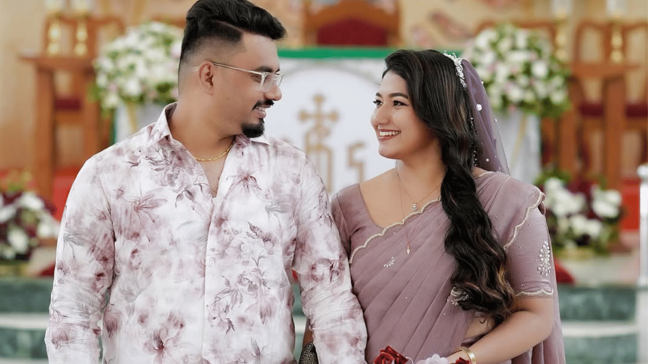 ശബ്ദങ്ങളില്ല, ലൈറ്റുകളില്ല, ആൾക്കൂട്ടമില്ല. ഒടുവിൽ ഞങ്ങൾ ഒന്നായി"എന്ന അടിക്കുറിപ്പോടെയാണ് ഗ്രേസ് വിവാഹവാർത്ത പങ്കുവച്ചു. ആരാധകർക്ക് ഒപ്പം തന്നെ സിനിമാലോകത്ത് നിന്നും നിരവധി പേർ താരത്തിന് ആശംസ അറിയിച്ചു. (Image Credit: Instagram)