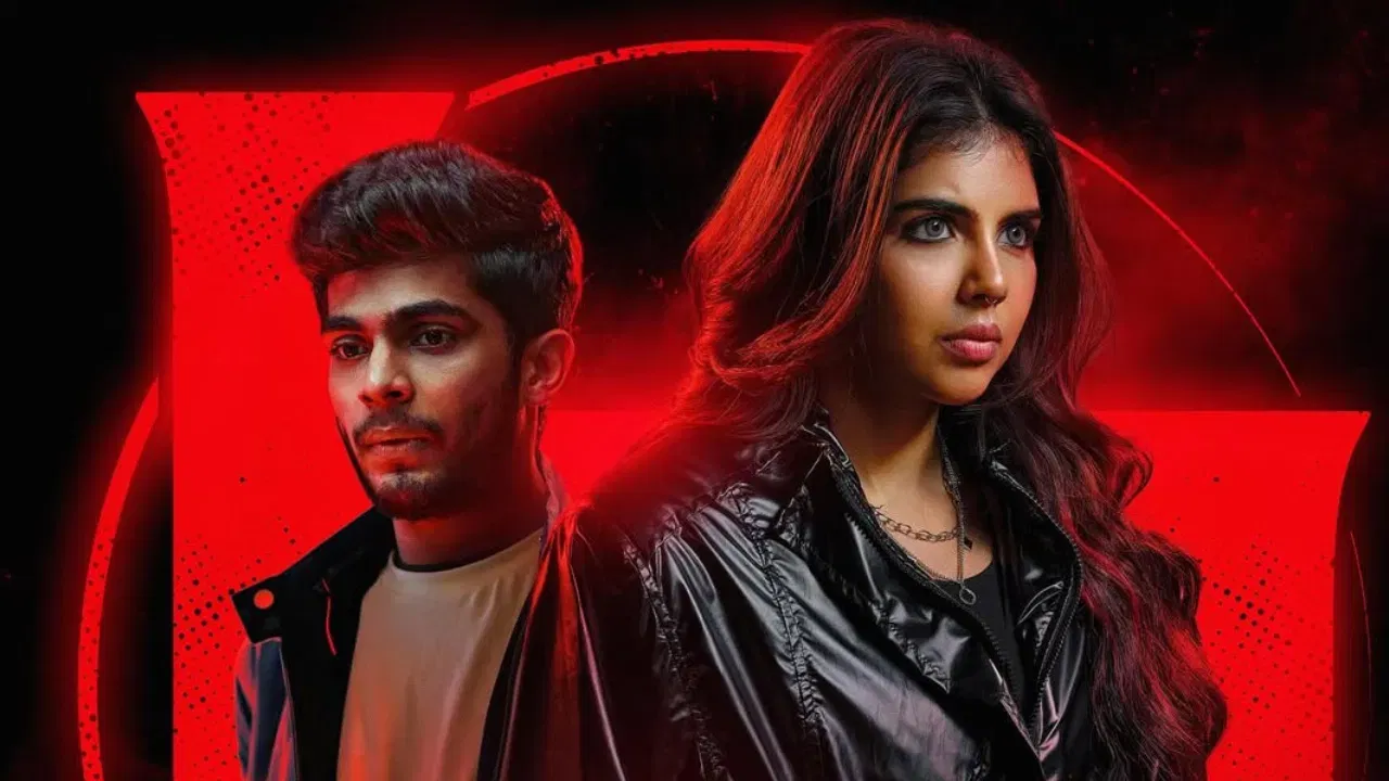 നരിവേട്ട എന്ന സിനിമയിലെ പാട്ടുകളിലെ ഭാഷയാണ് ഇതിന് മാതൃകയായി മനസ്സില്‍ കണ്ടത്. കഥാപാത്രത്തിനും കഥയ്ക്കും അനുസൃതമായി പുരാതനഭാഷ വേണം എന്ന ചിന്തയാണ് ഈ പുതിയ ഭാഷയ്ക്ക് പിന്നില്‍. ഇതില്‍ മലയാളത്തിനോടൊപ്പം ചേര്‍ത്തിരിക്കുന്ന പല പല ഗോത്രഭാഷകളിലെ വാക്കുകളാണ്.