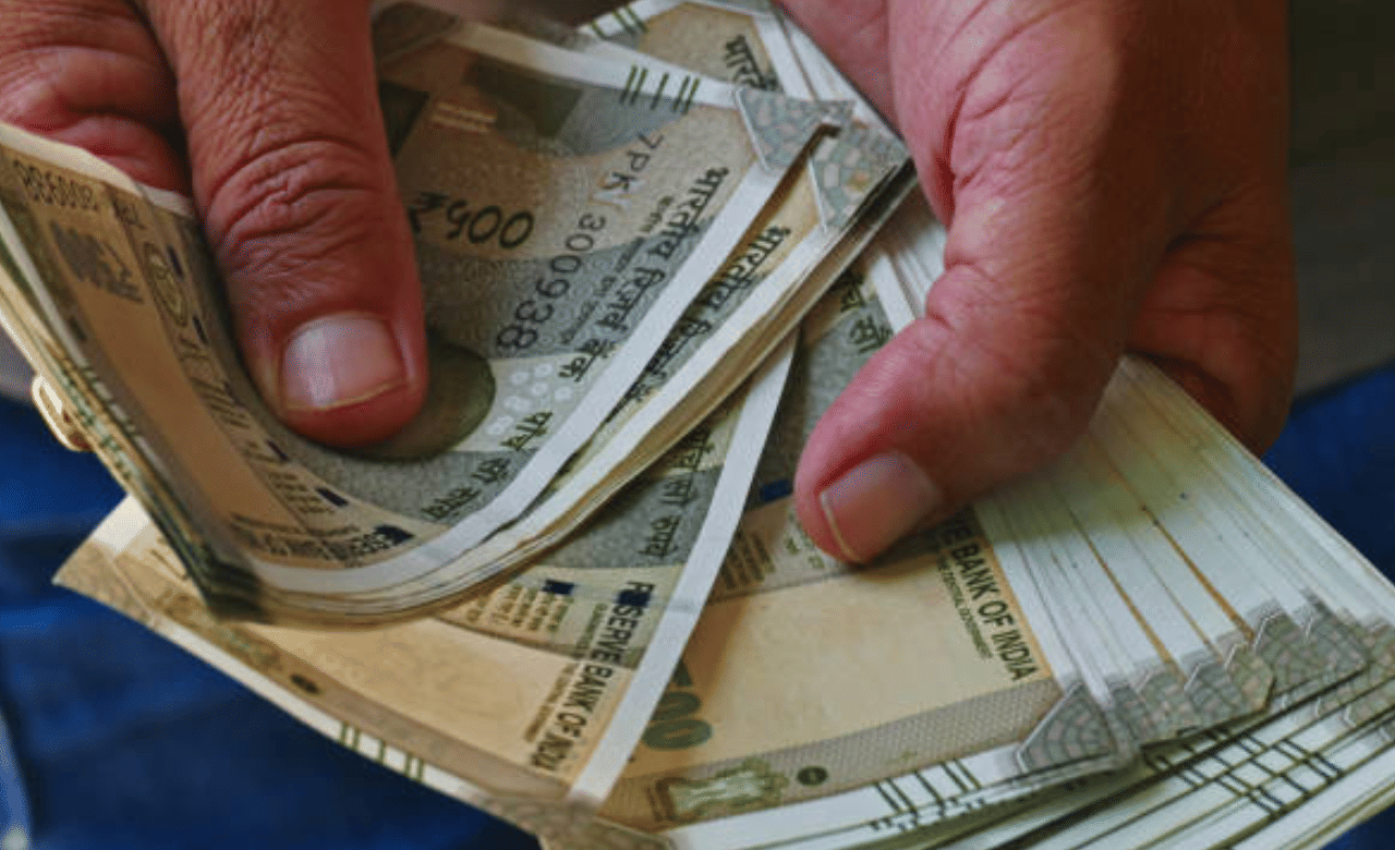 EPFO: ഇപിഎഫ്ഒ ഉപഭോക്താക്കള്‍ക്ക് സന്തോഷവാർത്ത, പെൻഷൻ തുകയിൽ വർധന; ഇത്രയും കൂടിയേക്കാം...