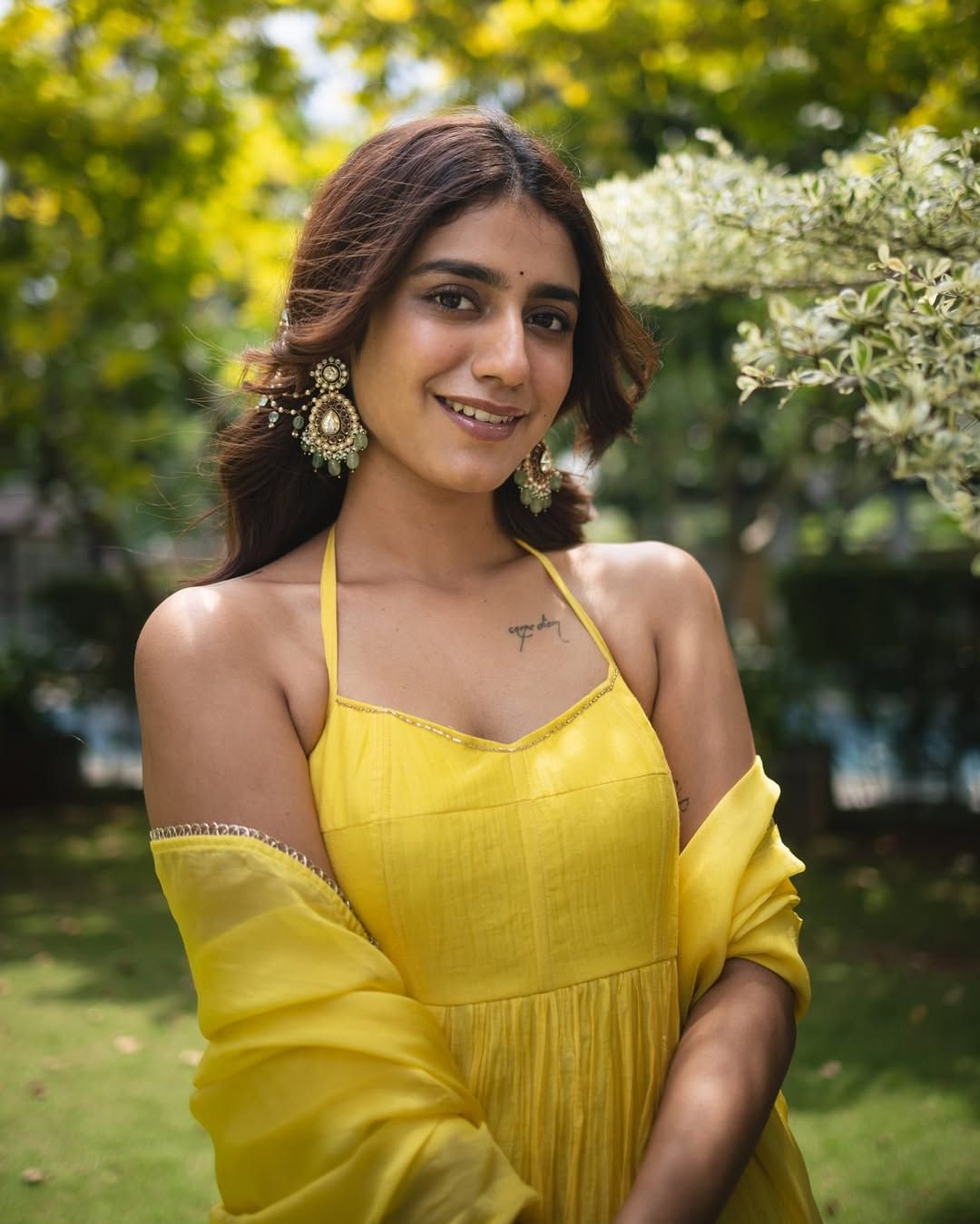 ഒറിജിനല്‍സ് യൂട്യൂബ് ചാനലിന് നല്‍കിയ അഭിമുഖത്തിലാണ് പ്രിയ വാര്യരുടെ പ്രതികരണം. അങ്ങനൊരു തെറ്റിദ്ധാരണയുണ്ടെന്നും  ഒന്ന് രണ്ട് പേര്‍ ഇങ്ങനെ പറയുന്നത് കേട്ടിട്ടുണ്ടെന്നും പ്രിയ പറഞ്ഞു .