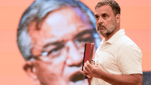 Election Commission: ‘ആരോപണങ്ങൾ അടിസ്ഥാനരഹിതം’; രാഹുൽ ഗാന്ധിയെ തള്ളി തിരഞ്ഞെടുപ്പ് കമ്മിഷന്‍