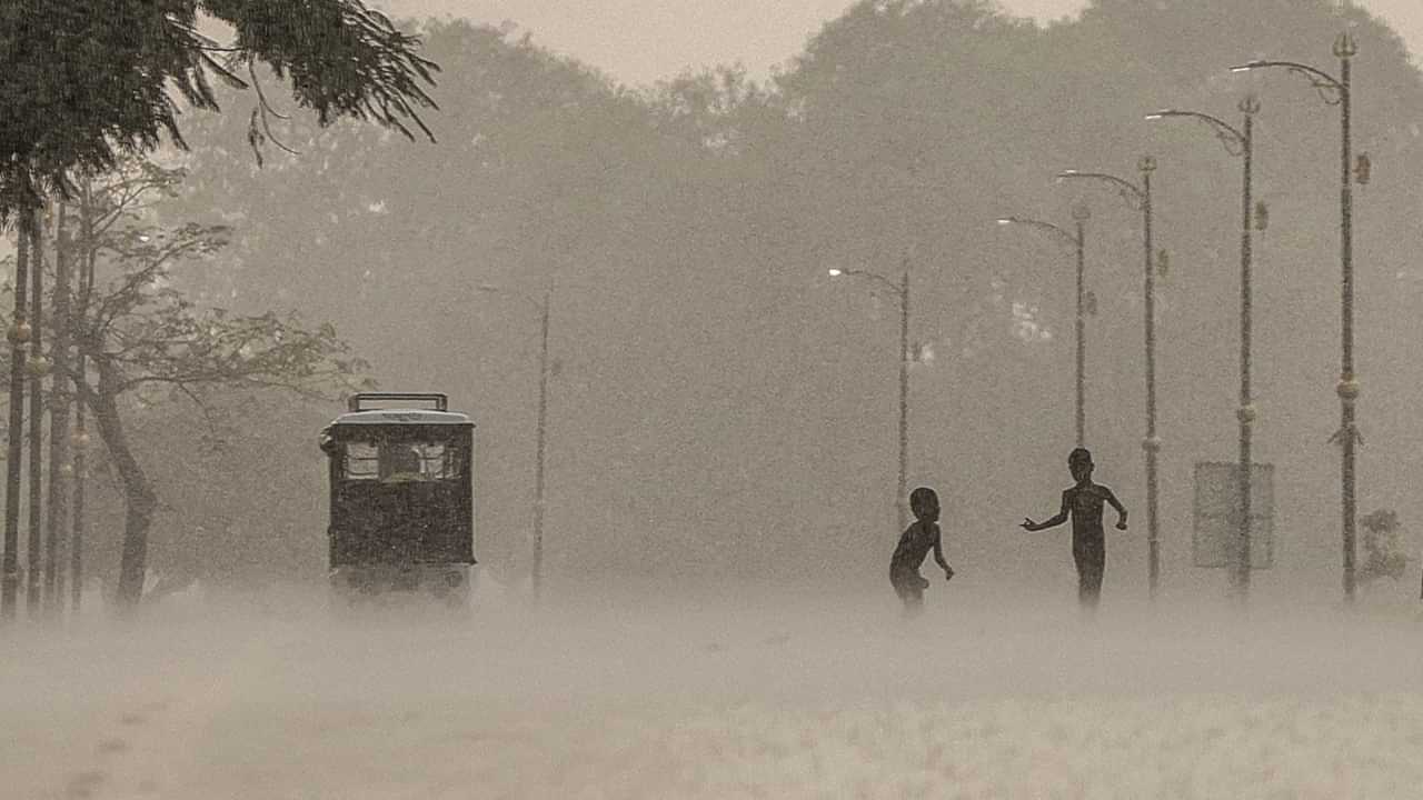 Kerala Rain Alert: കണ്ണൂര്‍, കാസറഗോഡ് ജില്ലക്കാര്‍ ശ്രദ്ധിക്കൂ; ഓറഞ്ച് അലര്‍ട്ടുണ്ട്, അതീവ ജാഗ്രത തുടരാം