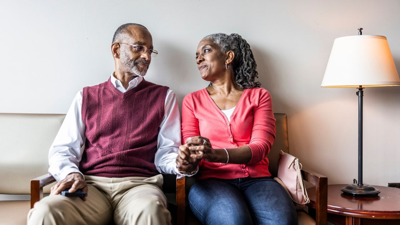 Mutual Funds: മുതിര്‍ന്ന പൗരന്മാര്‍ മ്യൂച്വല്‍ ഫണ്ടില്‍ നിക്ഷേപിക്കുന്നത് അപകടമാണോ?