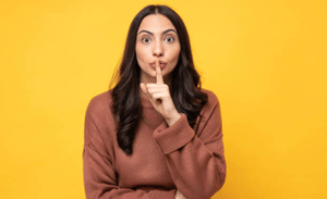 Chanakya Niti: ഈ സാഹചര്യങ്ങളിൽ മിണ്ടാതിരിക്കാം, വാക്കിനേക്കാൾ ഗുണം ചെയ്യും!