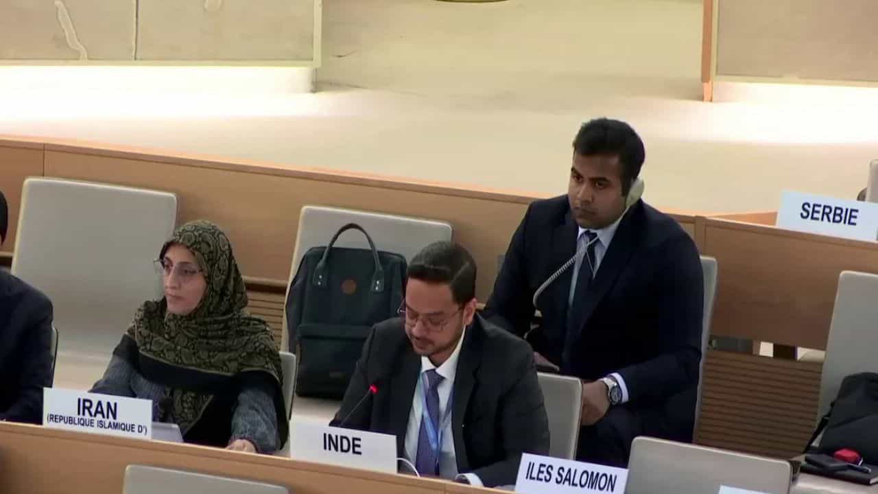 India-Pakistan: സ്വന്തം രാജ്യത്ത് ബോംബിട്ട് കഴിഞ്ഞ് സമയം കിട്ടിയാല്‍ സമ്പദ്‌വ്യവസ്ഥയൊക്കെ ഒന്ന് നേരെയാക്കൂ