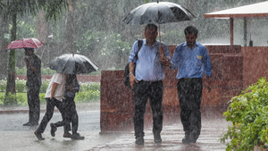 Kerala Weather Update: ഇടിമിന്നലോടു കൂടിയ മഴ വരുന്നുണ്ട്, കുടയെടുക്കാൻ മറക്കല്ലേ;  ജാഗ്രതാ നിർദേശം