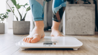 excessive screen time: മനസും ശരീരവും ഒരുപോലെ തകർക്കും… സ്ക്രീൻടൈം നമ്മെ ബാധിക്കുന്നത് എങ്ങനെ എന്നറിയണോ?