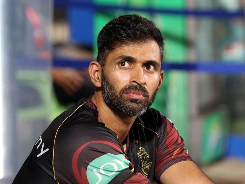 അസിസ്റ്റൻ്റ് പരിശീലകൻ, ടാലൻ്റ് സ്കൗട്ട് തുടങ്ങി വിവിധ റോളുകൾ കൈകാര്യം ചെയ്തിട്ടുള്ള അഭിഷേക് കഴിഞ്ഞ സീസണിലെ മോശം പ്രകടനത്തിന് പിന്നാലെ സ്ഥാനമൊഴിഞ്ഞ ചന്ദ്രകാന്ത് പണ്ഡിറ്റിന് പകരം പരിശീലക സ്ഥാനത്തെത്തുമെന്നാണ് ദേശീയമാധ്യമങ്ങൾ റിപ്പോർട്ട് ചെയ്യുന്നത്.
