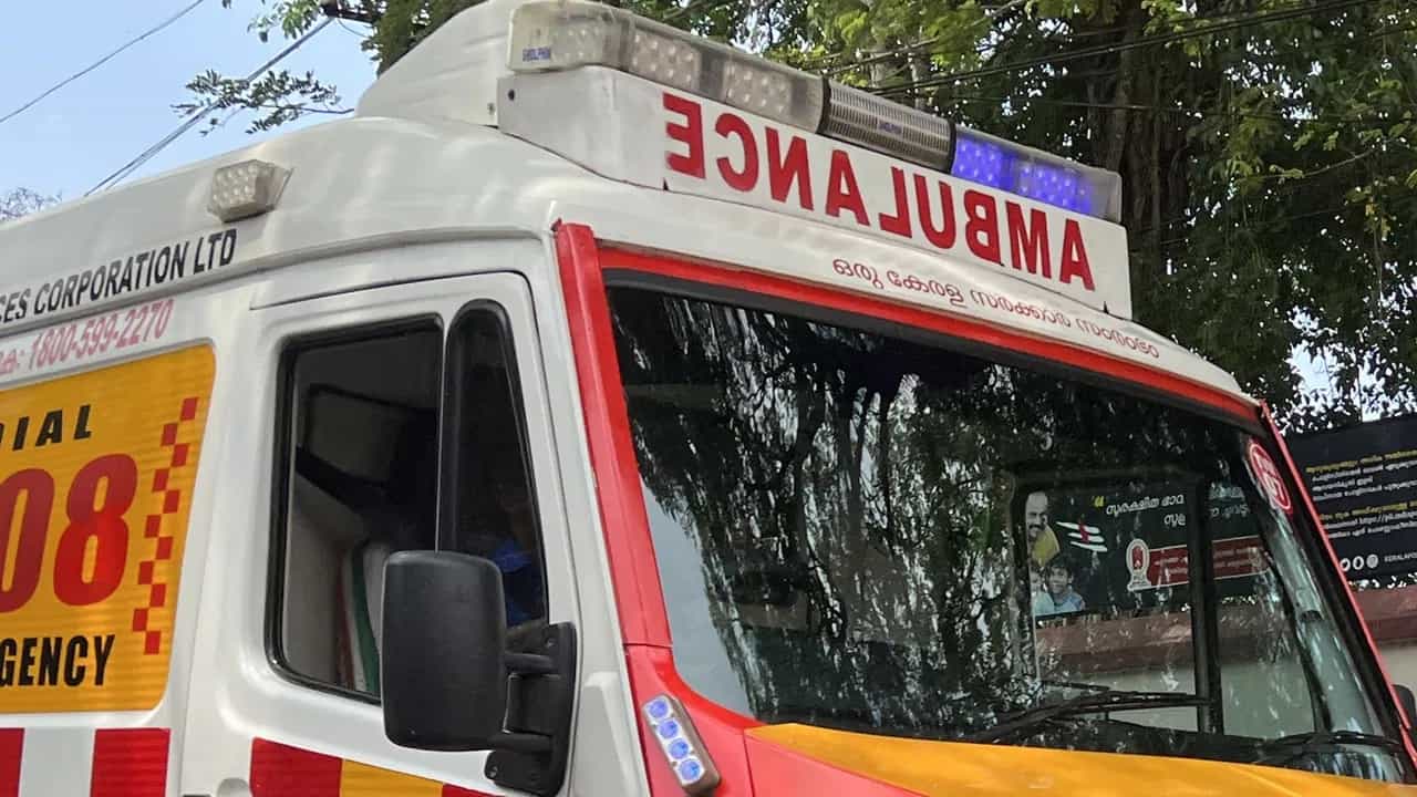 Kottayam Tourist Bus Accident: കോട്ടയത്ത് ടൂറിസ്റ്റ് ബസ് മറിഞ്ഞ് ഒരാള്‍ക്ക് ദാരുണാന്ത്യം, നിരവധി പേര്‍ക്ക് പരിക്ക്‌