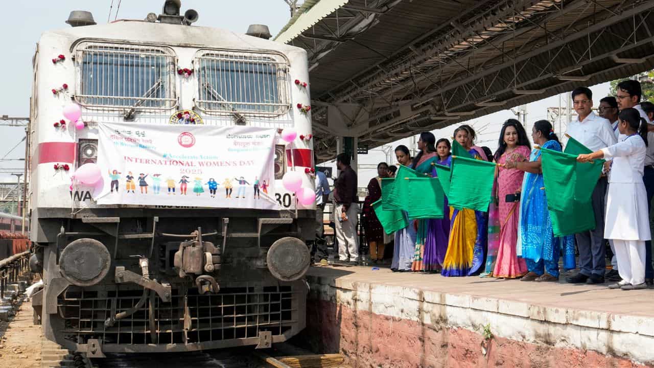 Railway Update : അവസാനം അമൃത എക്സ്പ്രസ് രാമേശ്വരത്തേക്ക് പോകുന്നു; സർവീസ് നാളെ മുതൽ