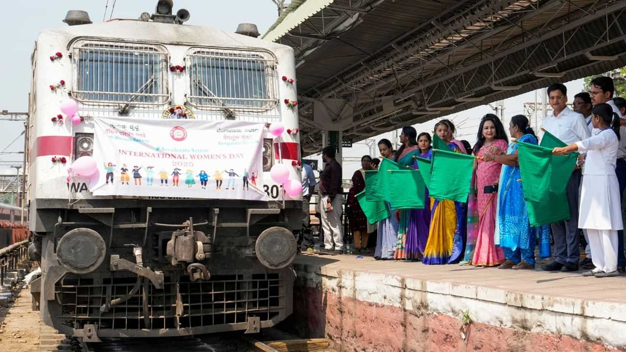 Railway Update : അവസാനം അമൃത എക്സ്പ്രസ് രാമേശ്വരത്തേക്ക് പോകുന്നു; സർവീസ് നാളെ മുതൽ Railway Update : അവസാനം അമൃത എക്സ്പ്രസ് രാമേശ്വരത്തേക്ക് പോകുന്നു; സർവീസ് നാളെ മുതൽ