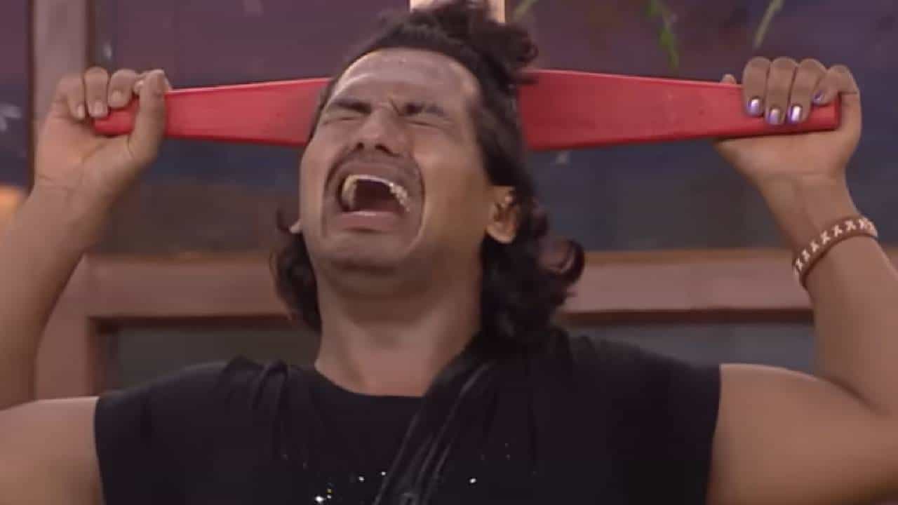 Bigg Boss Malayalam Season 7: മത്സരാർത്ഥികളുടെ പരിപ്പിളളക്കി ബിഗ് ബോസ്; ടിക്കറ്റ് ടു ഫിനാലെ പുതിയ ടാസ്ക്കിൽ ആര് വിജയിക്കും ? Bigg Boss Malayalam Season 7: മത്സരാർത്ഥികളുടെ പരിപ്പിളളക്കി ബിഗ് ബോസ്; ടിക്കറ്റ് ടു ഫിനാലെ പുതിയ ടാസ്ക്കിൽ ആര് വിജയിക്കും ?