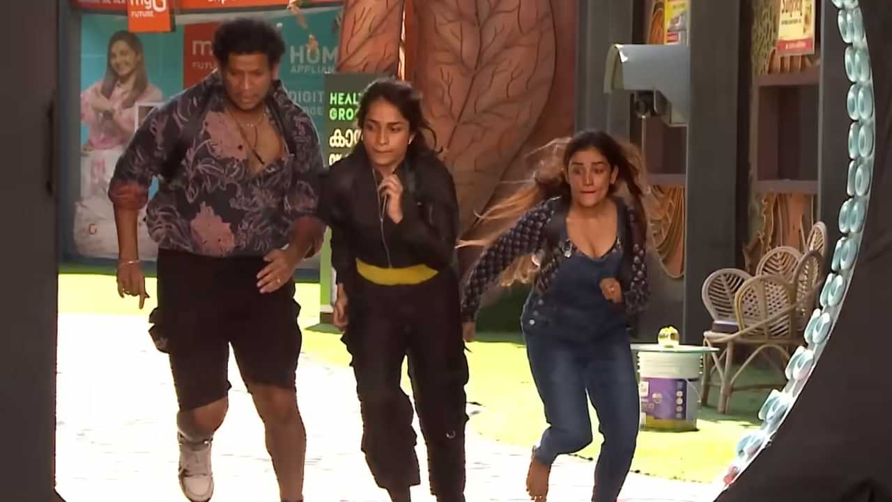 Bigg Boss Malayalam Season 7: ബിബി ഹൗസിന് പുറത്ത് ലക്ഷക്കണക്കിന് രൂപ; പുറത്തേക്കോടി അനുമോളും ആദിലയും അക്ബറും