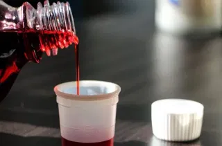 TVK Stampede: ദുരന്തത്തിനു പിന്നാലെ ഒളിച്ചോടിയെന്ന വിമര്‍ശനങ്ങള്‍ക്കിടെ വിജയ് കരൂരിലേക്ക്