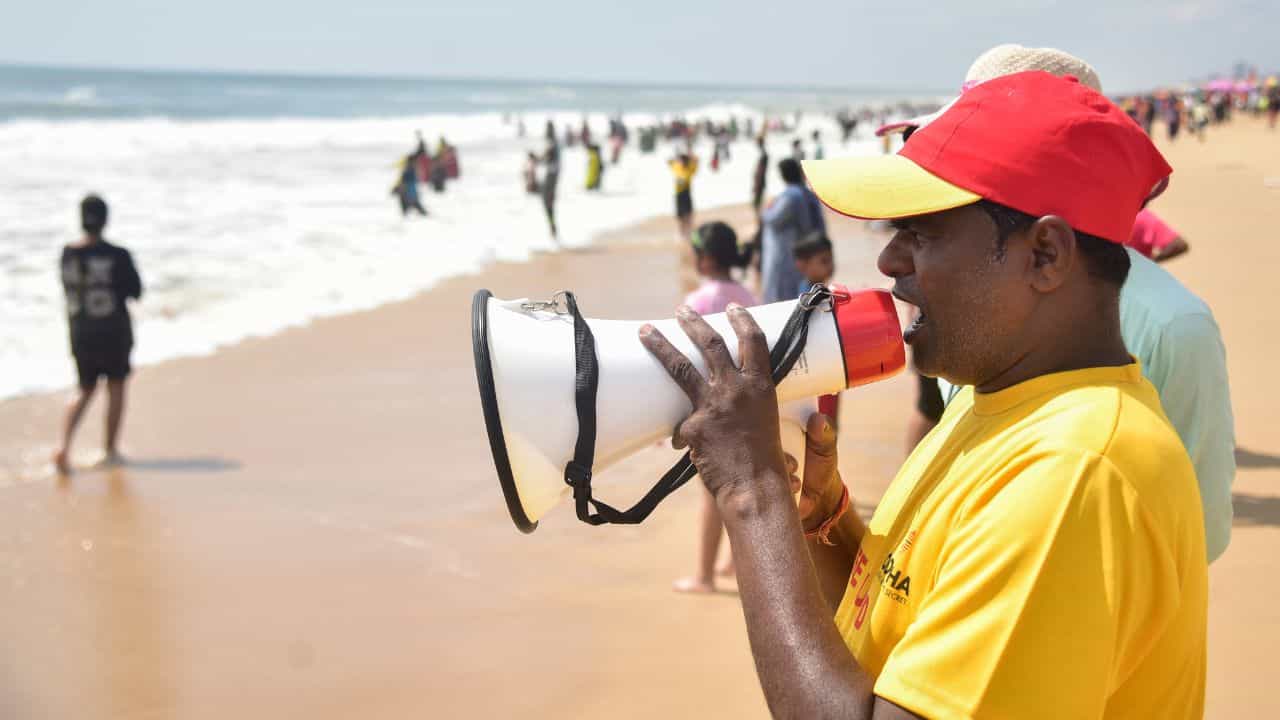 Cyclone Warning Signals: ചുഴലിക്കാറ്റ് മുന്നറിയിപ്പ് സിഗ്നലുകള്‍; ഓരോന്നും എന്താണ് അര്‍ത്ഥമാക്കുന്നത്‌?