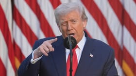 Donald Trump: കാനഡയ്ക്ക് 100% താരിഫ്; ട്രംപിനെ ചൊടിപ്പിച്ചത് ചൈന കരാര്‍...