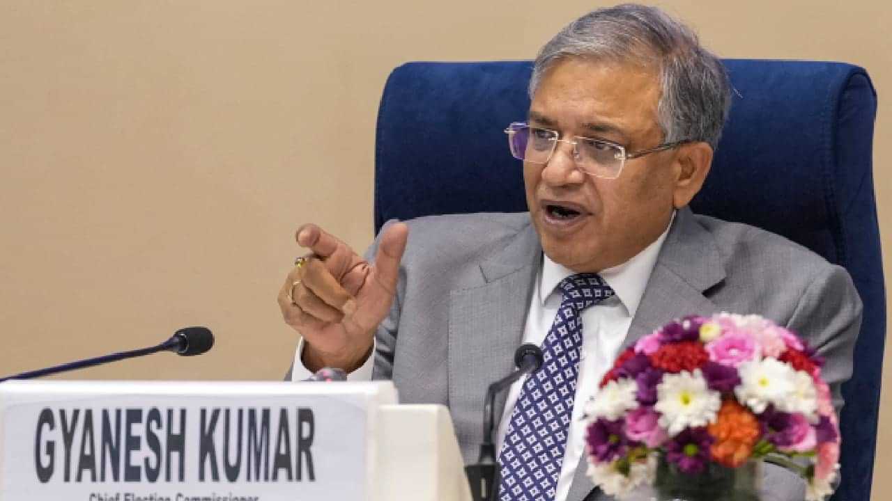 Nationwide SIR : കേരളമടക്കം 12 സംസ്ഥാനങ്ങളിൽ എസ്ഐആർ; നടപടിക്രമങ്ങൾ നാളെ മുതൽ Nationwide SIR : കേരളമടക്കം 12 സംസ്ഥാനങ്ങളിൽ എസ്ഐആർ; നടപടിക്രമങ്ങൾ നാളെ മുതൽ