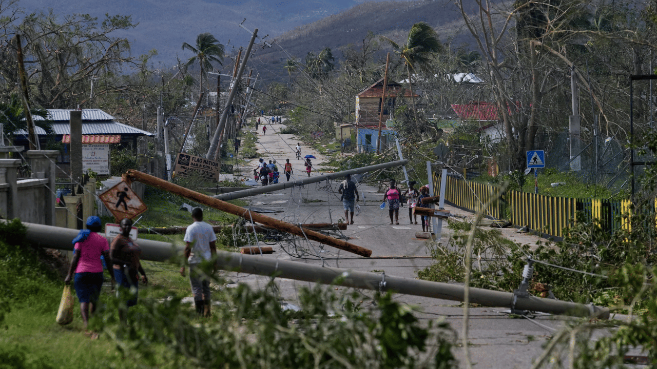 Hurricane Melissa: ഭീതി പടർത്തി മെലിസ, മരണം 30 കവിഞ്ഞു