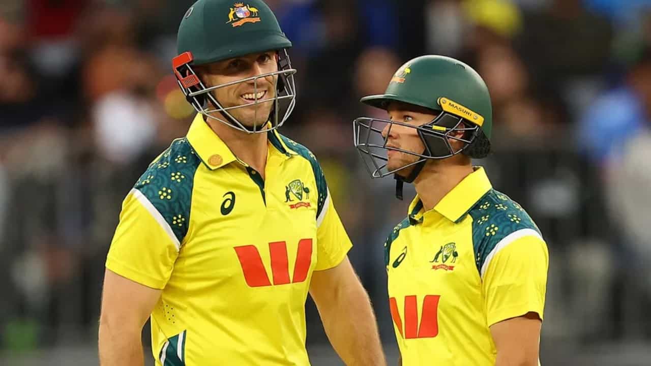 India vs Australia: മഴക്കെടുതിയിൽ തകർന്ന് ടീം ഇന്ത്യ; ആദ്യ ഏകദിനത്തിൽ തോൽവി ഏഴ് വിക്കറ്റിന്