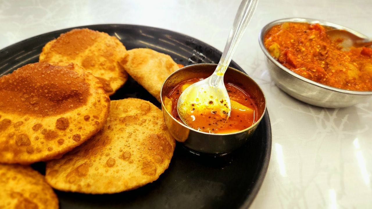 ഇതിനായി അനുദിന ഭക്ഷണത്തിൽ പയറുവർഗങ്ങൾ, പാൽ, മുട്ട, ഇലക്കറികൾ എന്നിവ ഉൾപ്പെടുത്തുക. കൂടാതെ മാംസം, മത്സ്യം എന്നിവയും പ്രോട്ടീന്റെ മികച്ച ഉറവിടങ്ങളാണ്. സസ്യാഹാരികൾ ആണെങ്കിൽ ദിവസവും ഭക്ഷണത്തിൽ ധാരാളം പയറുവർഗങ്ങൾ ഉൾപ്പെടുത്തുക. ചെറുപയർ, പരിപ്പ്, കടല എന്നിവ ഇതിൽ പ്രധാനമാണ്.(Image Credit: Getty Images)