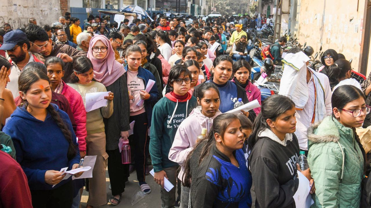 JEE Mains 2026: ജെഇഇ മെയിൻസ് രജിസ്ട്രേഷൻ എപ്പോൾ മുതൽ; അപേക്ഷിക്കേണ്ടത് എങ്ങനെ?‍‍