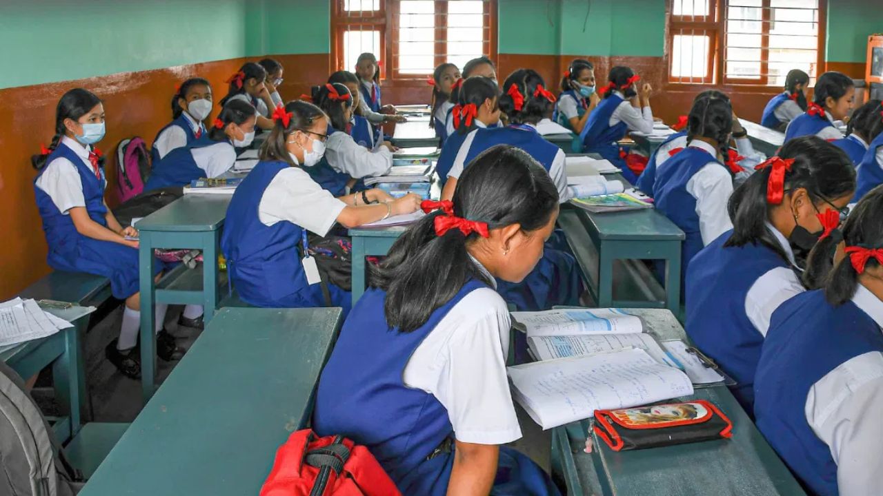 Kids learn to detuct fake news: മാതൃകയാക്കേണ്ടേ…? ബീഹാറിൽ കുട്ടികളെ ക്ലാസ്സിൽ വ്യാജ വാർത്തകൾ തിരിച്ചറിയാൻ പഠിപ്പിക്കുന്നു